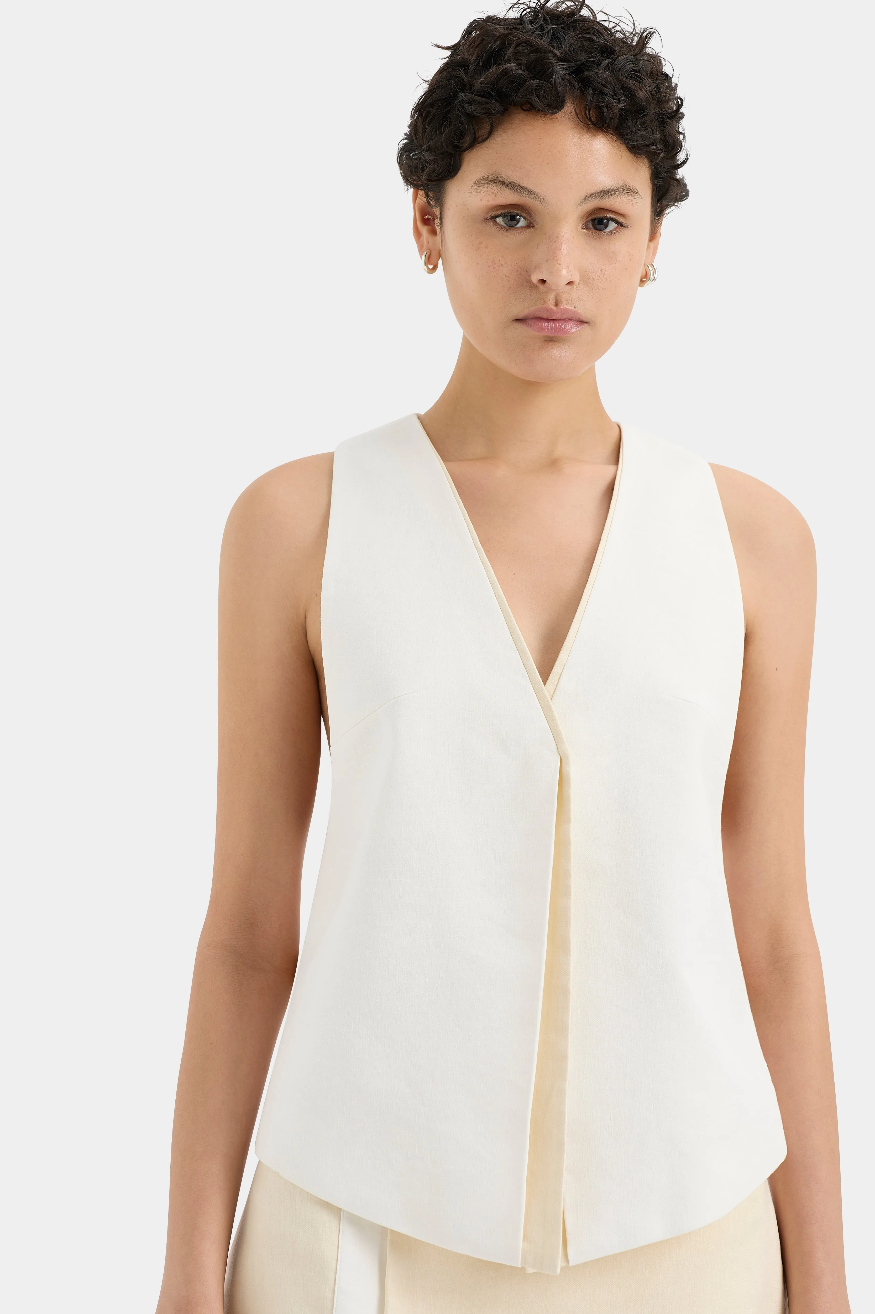 Dune Vest