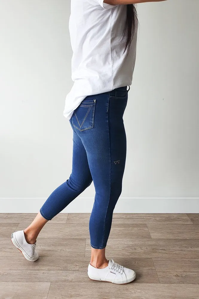 Shine On Label Cropped Sculpt Jeans Indigo